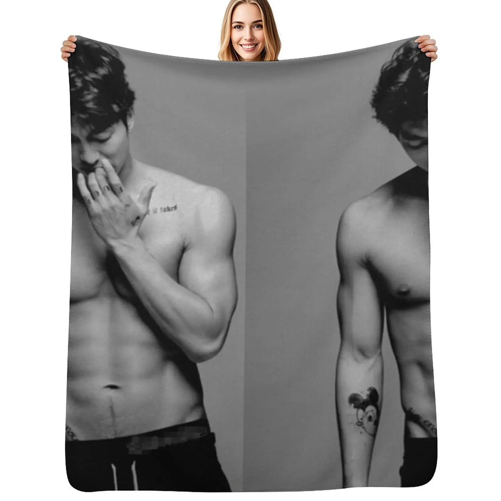 

Gong Yoo BW Throw Blanket Vintage Heavy Thermals For Travel Bed linens Blankets