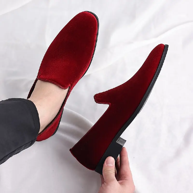 

Size 39-48 New Fashionable Men Lofu Shoes Men One-foot Versatile Durable Casual Business Leather Shoes Gentleman's Social Shoes