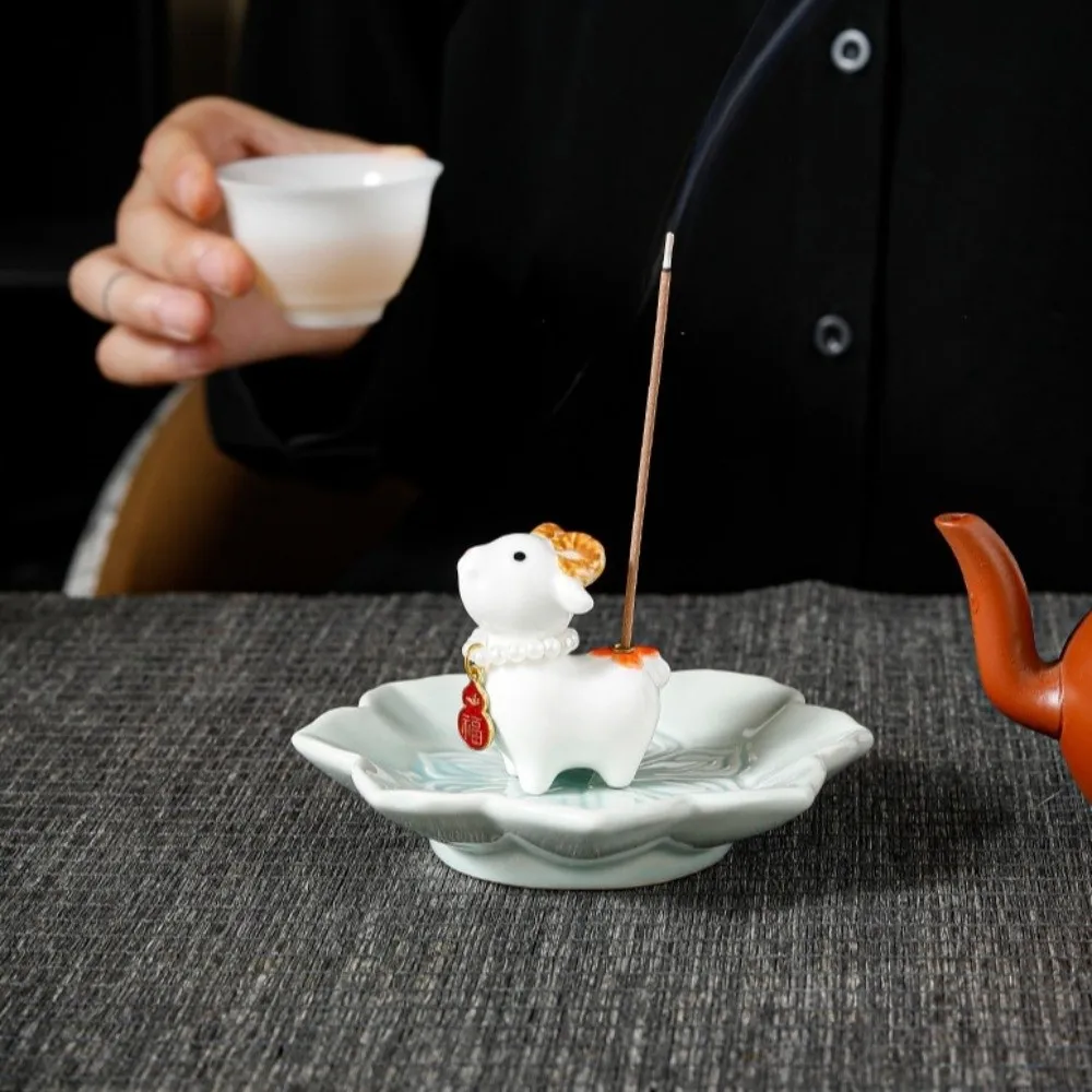 Chinese New Year Sheep Rabbit Incense Burner Home Decor Lamb Bunny Desk Ornaments Aromatherapy Incense Holder Ceramics Creative