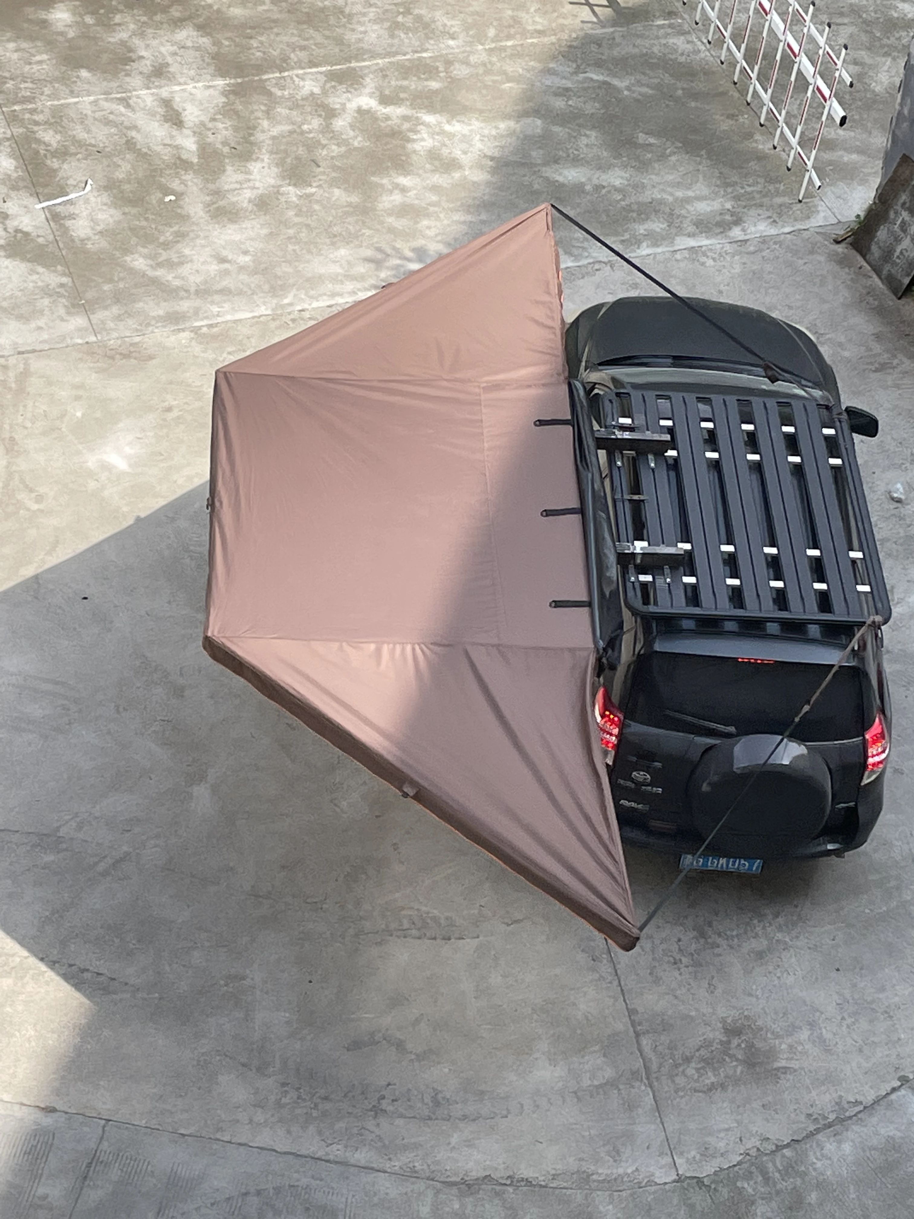 2023 New Version 4WD Foxwing 180 Degree Free Standing Fan Car Rooftop Side Awning For Camping