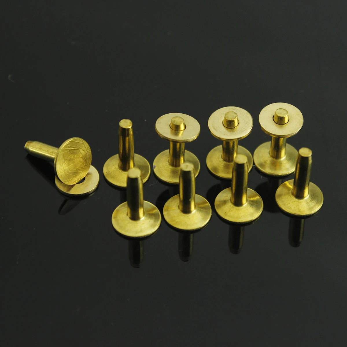 20pcs High quality Solid Brass Rivets & Burrs Leather Craft Belt Luggage Rivets Studs Permanent Tack Fasteners 6 Sizes