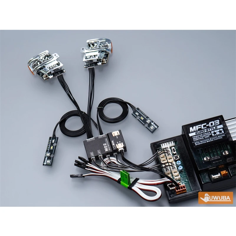 

3363 1851 LED Headlight Running Light Turn Signal Accessorie for 1/14 Tamiya RC Truck Trailer Mercedes for Benz Car DIY Parts