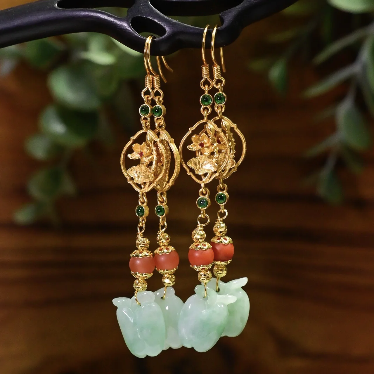 Pendientes de Jadeíta Natural Grado A, Ágata Roja, Plata 925 Chapada en Oro, Pendientes Colgantes con Diseño de Manzana Tallada en 3D, Joyería China