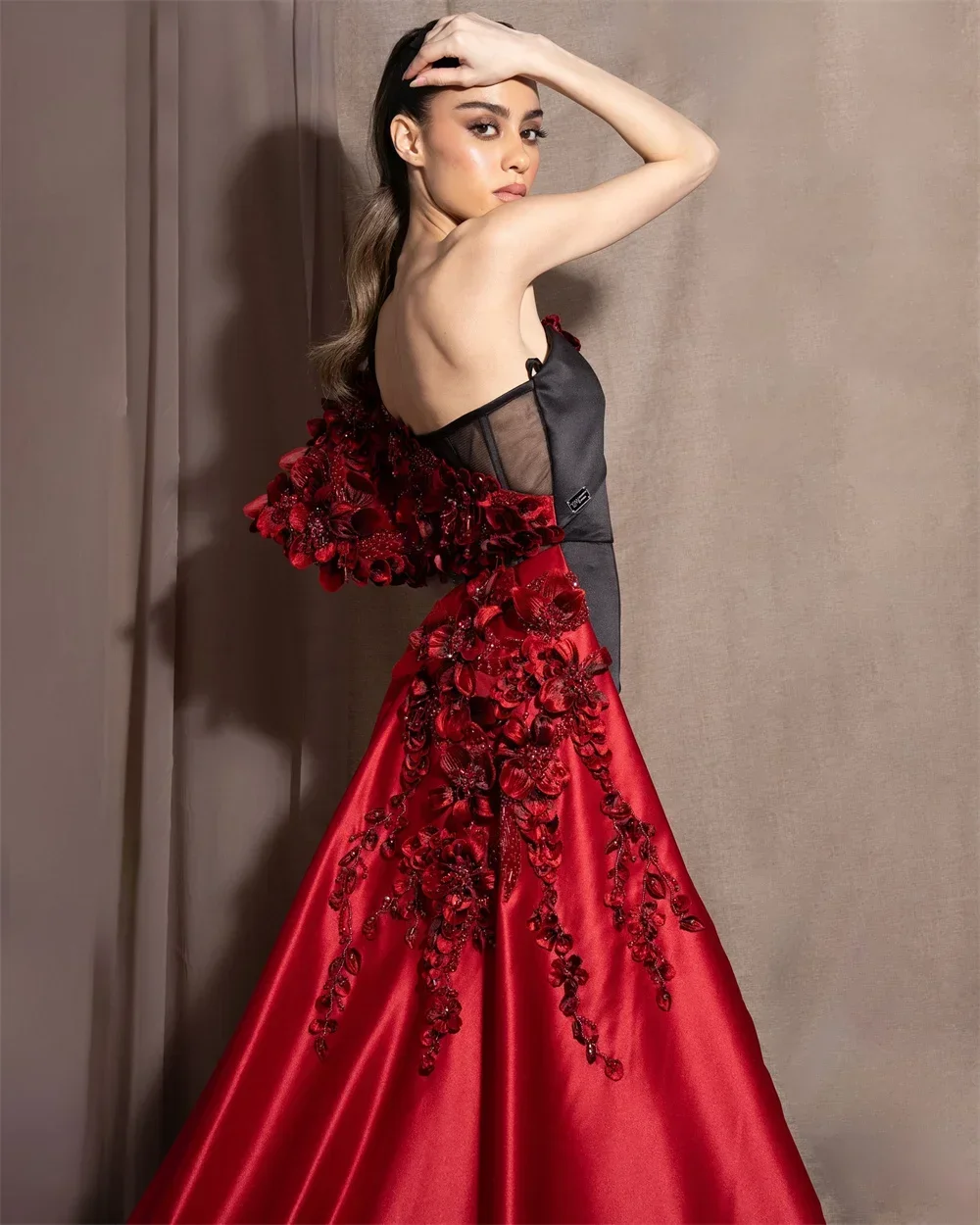 Customized Prom Dress Evening Saudi Arabia Strapless Ball Floor Length Skirts Open Back Draped Tulle Sleeveless Applique 3D Flow