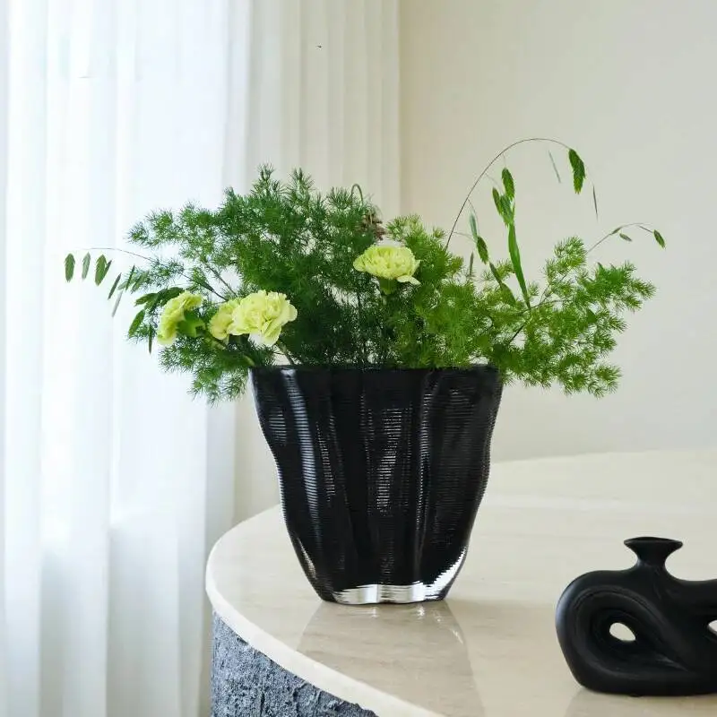 

home high-end luxury horizontal stripe hydroponic glass large vase fruit dish exhibition hall designer soft vase