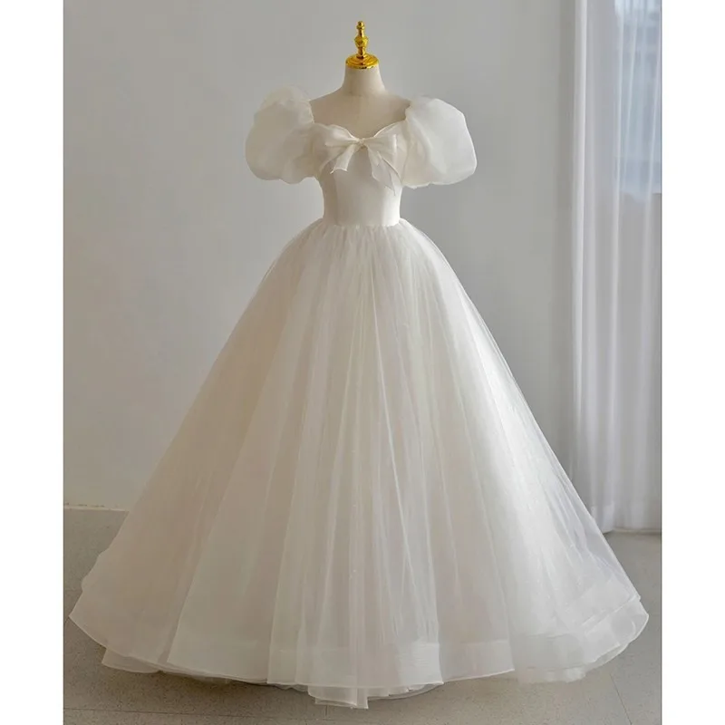 New Women's Summer White Wedding Dress, Evening Dress, Fashionable, Suitable for Daily Wear, Art Exam Host's Big Swing Dress