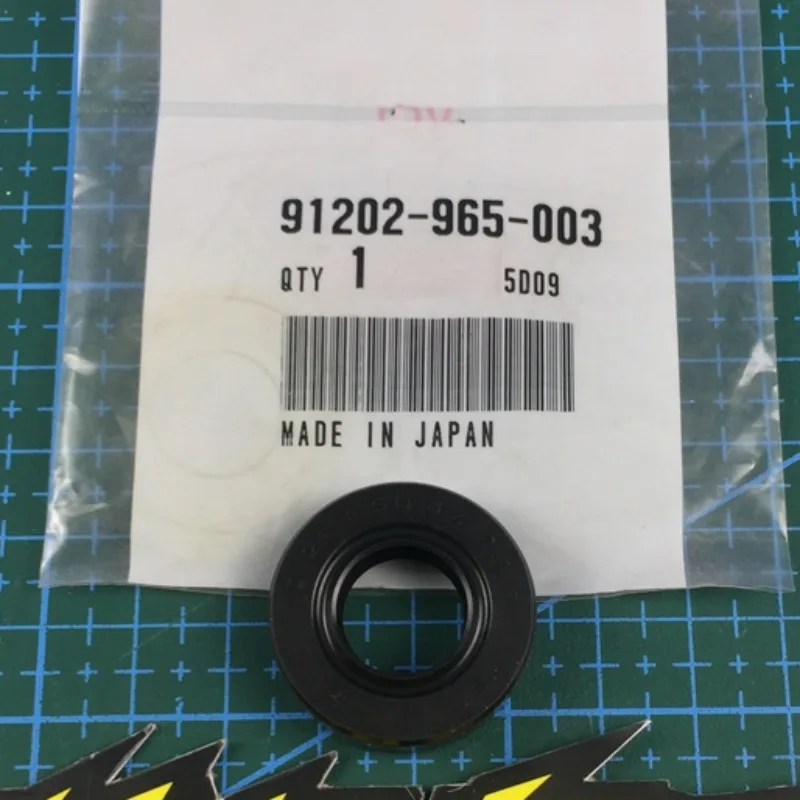 For Japan Original XR250 400 600 650L CB400SS Shift lever oil seal 91202-965-003