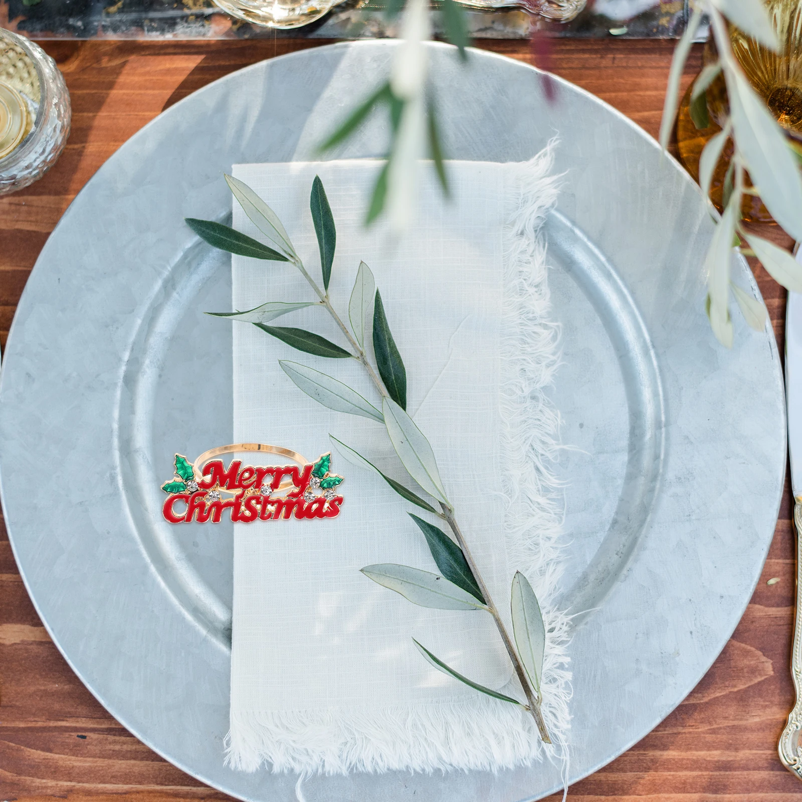 

6pcs Napkin Rings Christmas Alloy Buckle Tableware Holders Modern Elegant Dining Decoration Xmas Party Accessories