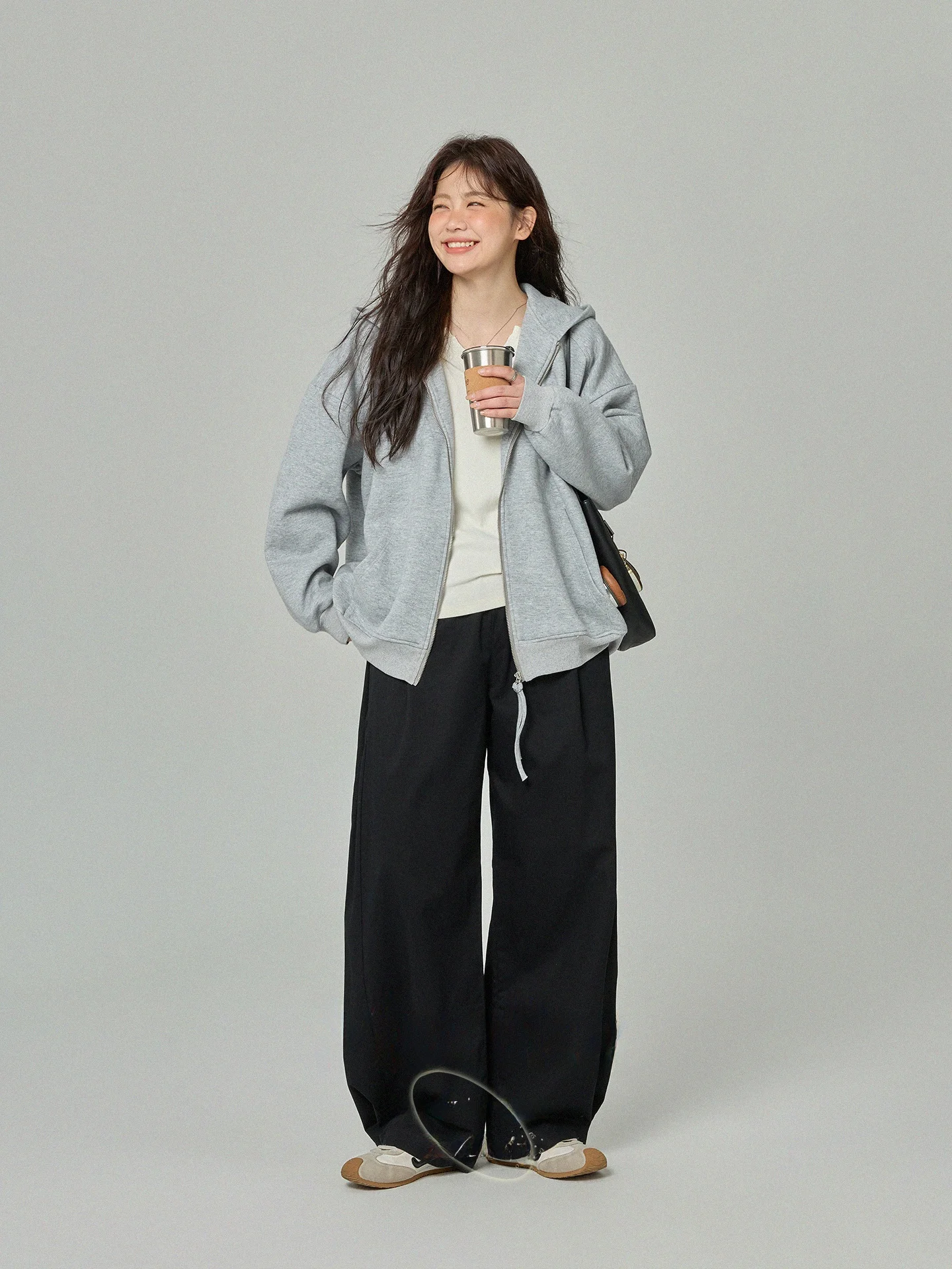 

Женская свободная толстовка с капюшоном больших размеров Jaet ey, повседневный универсальный топ для похудения, корейская осенняя верхняя одежда, удобный хлопок