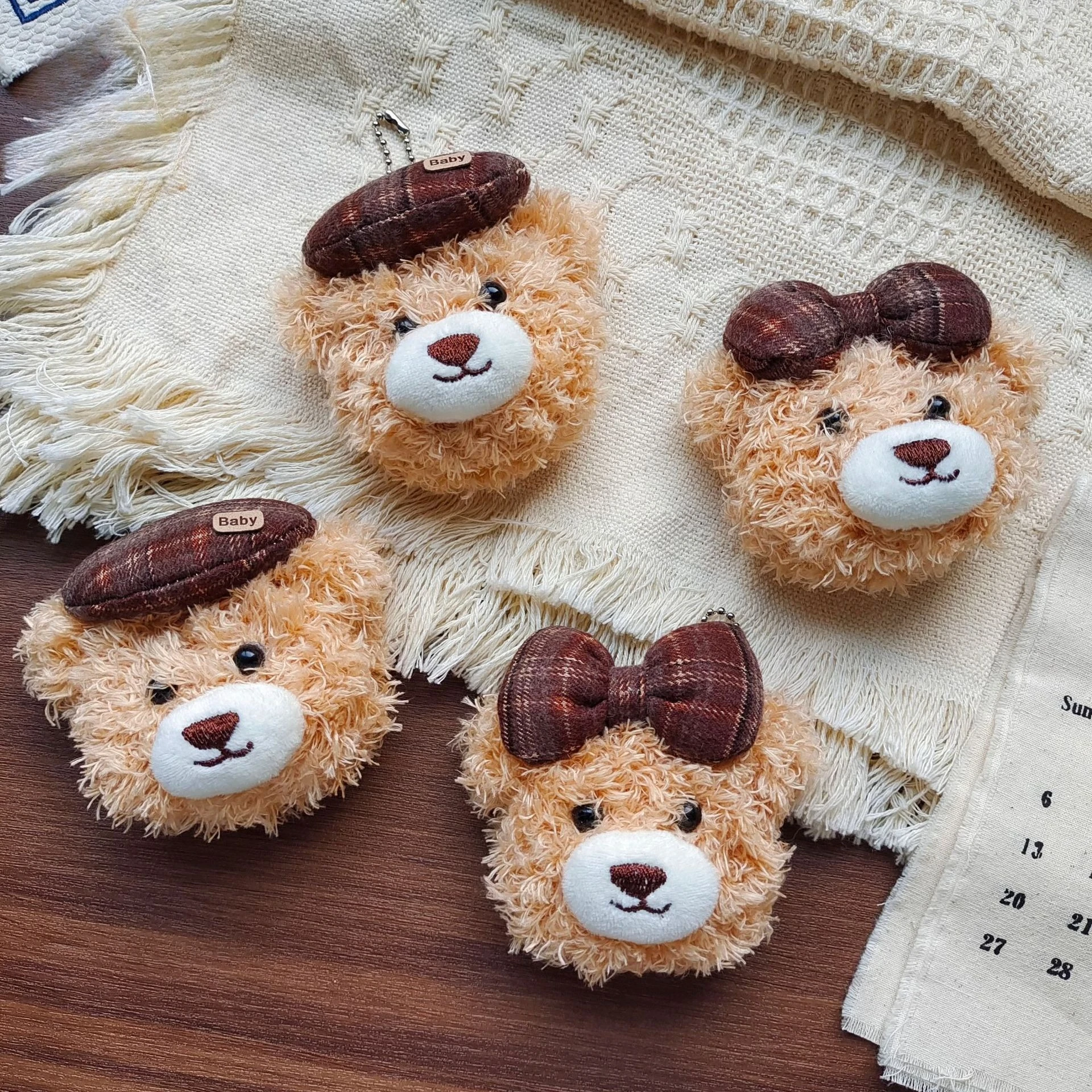 

Kawaii Teddy Bear Head Keychain Cartoon Plush Bear Doll Toy Soft Fluffy Bag Charm for Backpacks Decorative Accessories Girl Gift