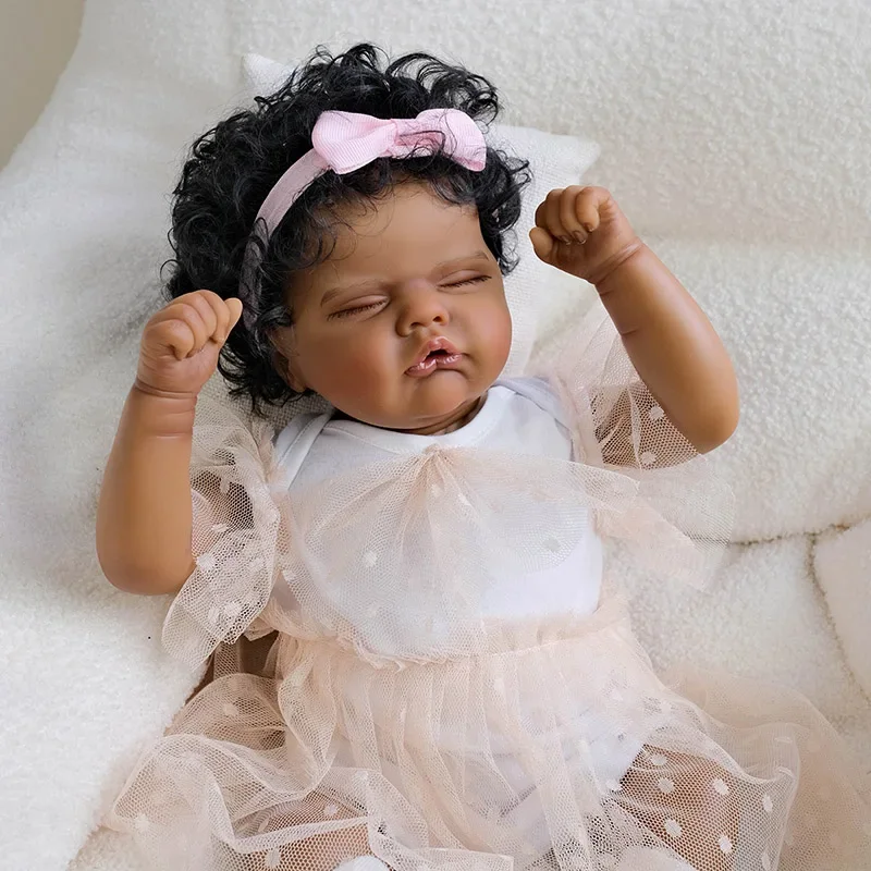 18 นิ้วเด็กทารก Reborn Quinbee ทารกแรกเกิดตุ๊กตาเหมือนจริง Soft Touch Cuddly Baby Dark ผิวภาพวาด 3D ผิวมือรากผม