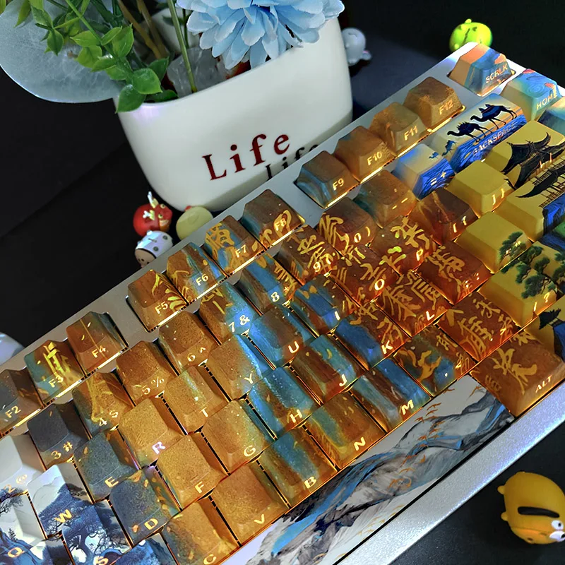 

Mountains and rivers picture scroll side engraved light-transmitting keycap PBT original factory highly customized five-sided he
