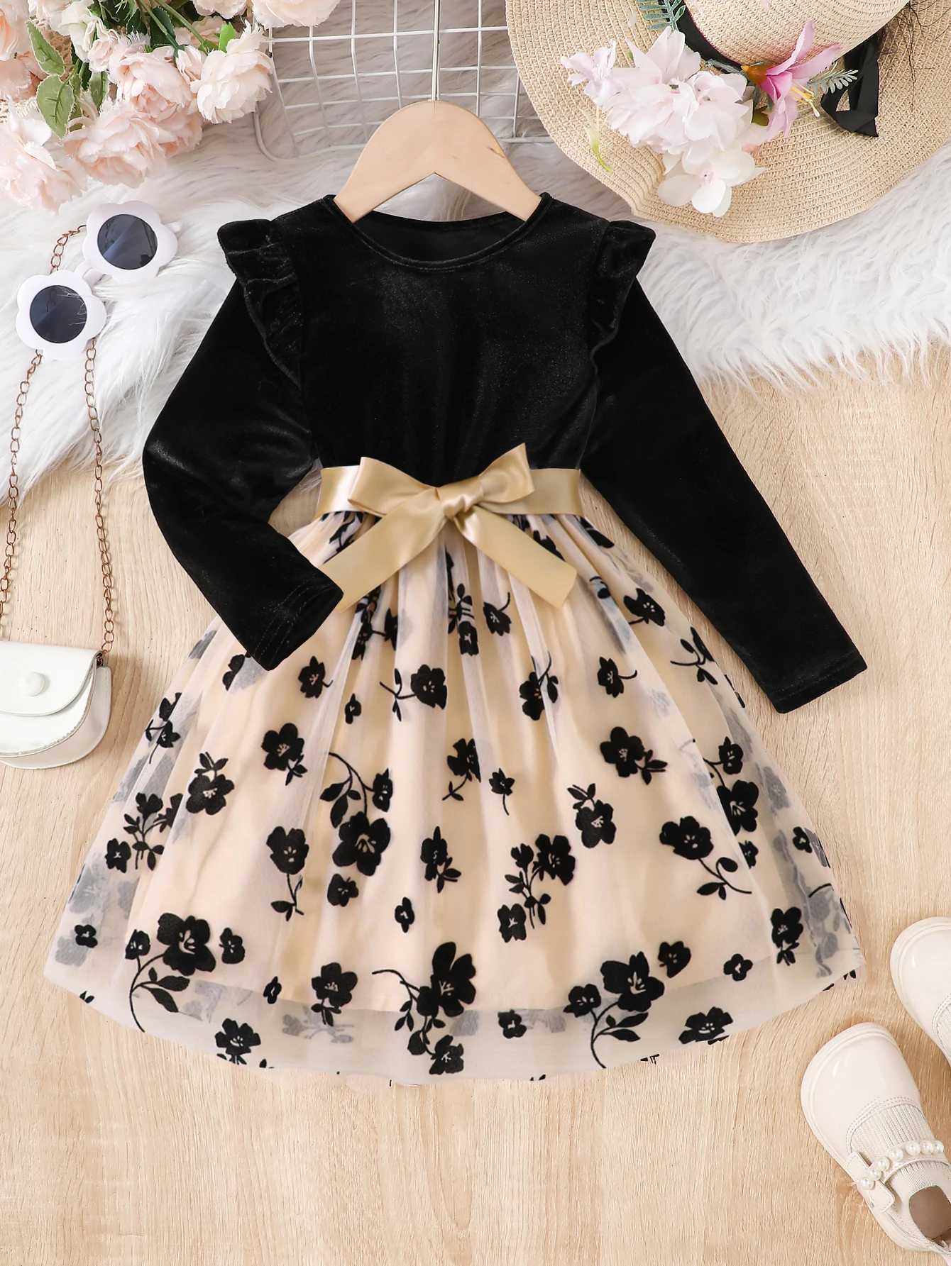 Girls Casual Long Sleeve Velvet Flying Sleeve Ruffled Flower Flocked Mesh Dress Princess Dress Holiday Party Gift with Ribbon