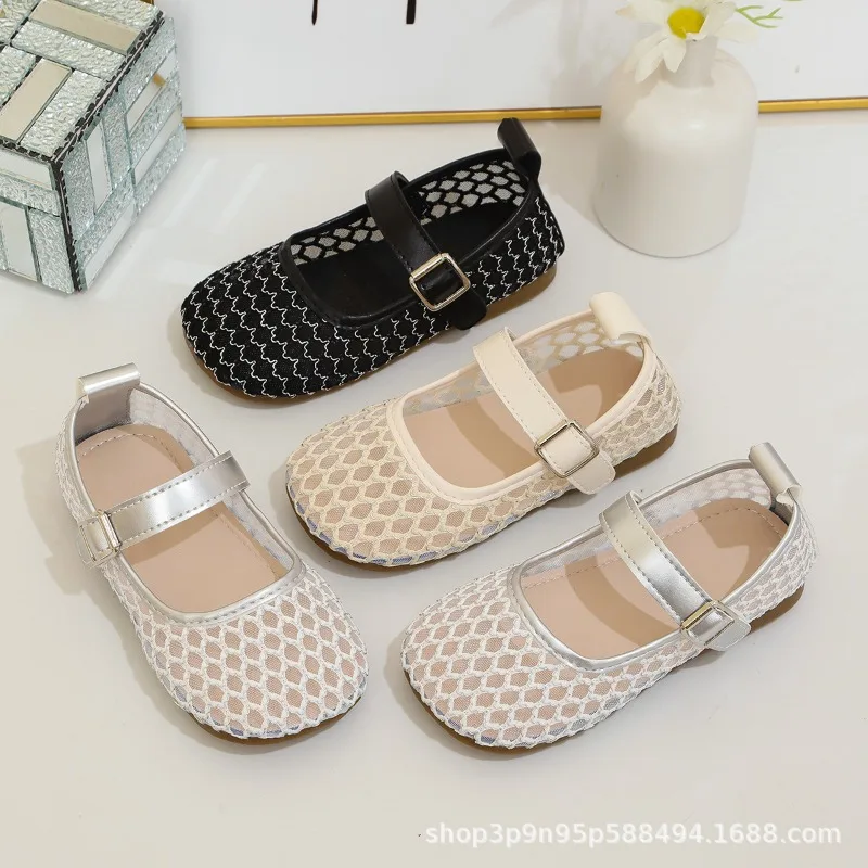 Summer Girls Hollow Mesh Princess Sandals children Breathable Soft-Soled Beach Shoes Kids Non-Slip Water Sports and Casual Shoes