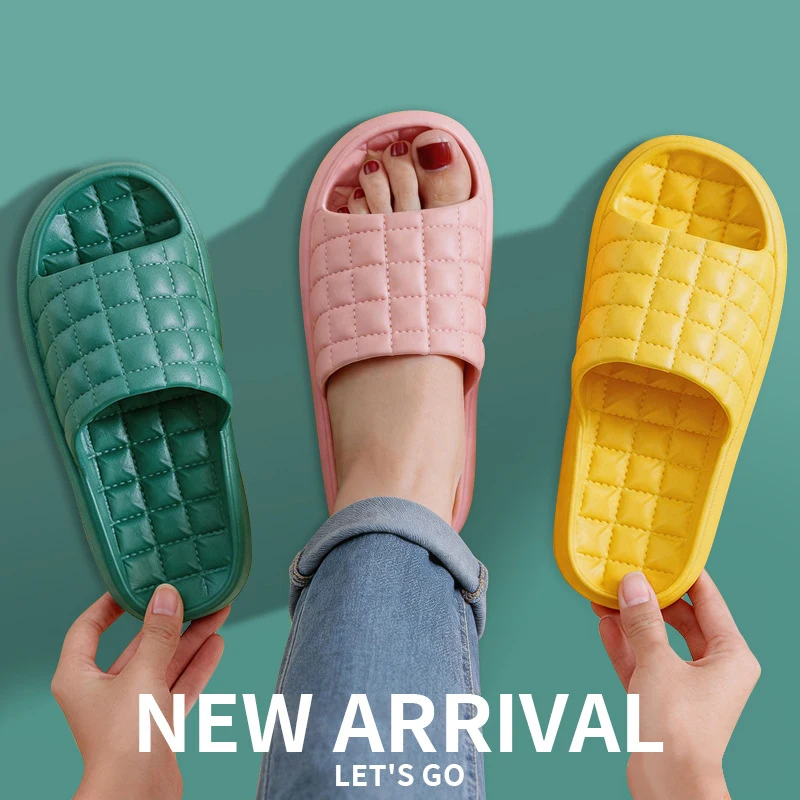 Women Indoor Slippers Floor Flat Shoes Summer Non-slip Flip Flops Bath Home Slippers Female Comfortable Zapatillas De Hombre