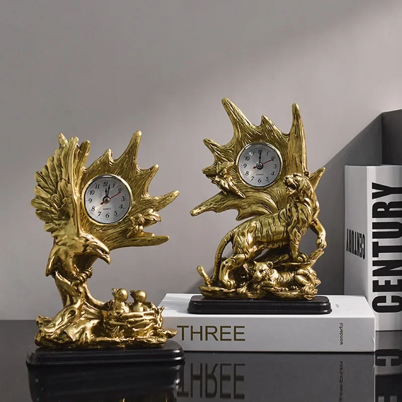 

American Retro Animal Table Clock Desktop Clock Desktop Ornament Home Living Room Study Bedroom Resin Decoration