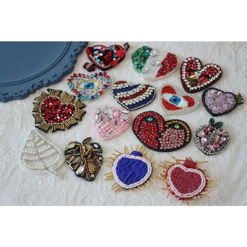 3D Handmade Rhinestone Beaded Heart Patches, Sew-on Crystal Patch, Beading Applique, Cute Patch, Love Medals, 1 Pc Lot