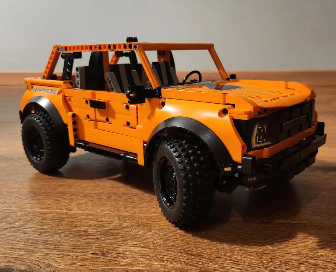 

1249 Запчасти 42126 Модель C - Ford Bronco Power Строительные блоки для взрослых Модели игрушечных транспортных средств Пневматические высокотехнологичные развивающие игрушки