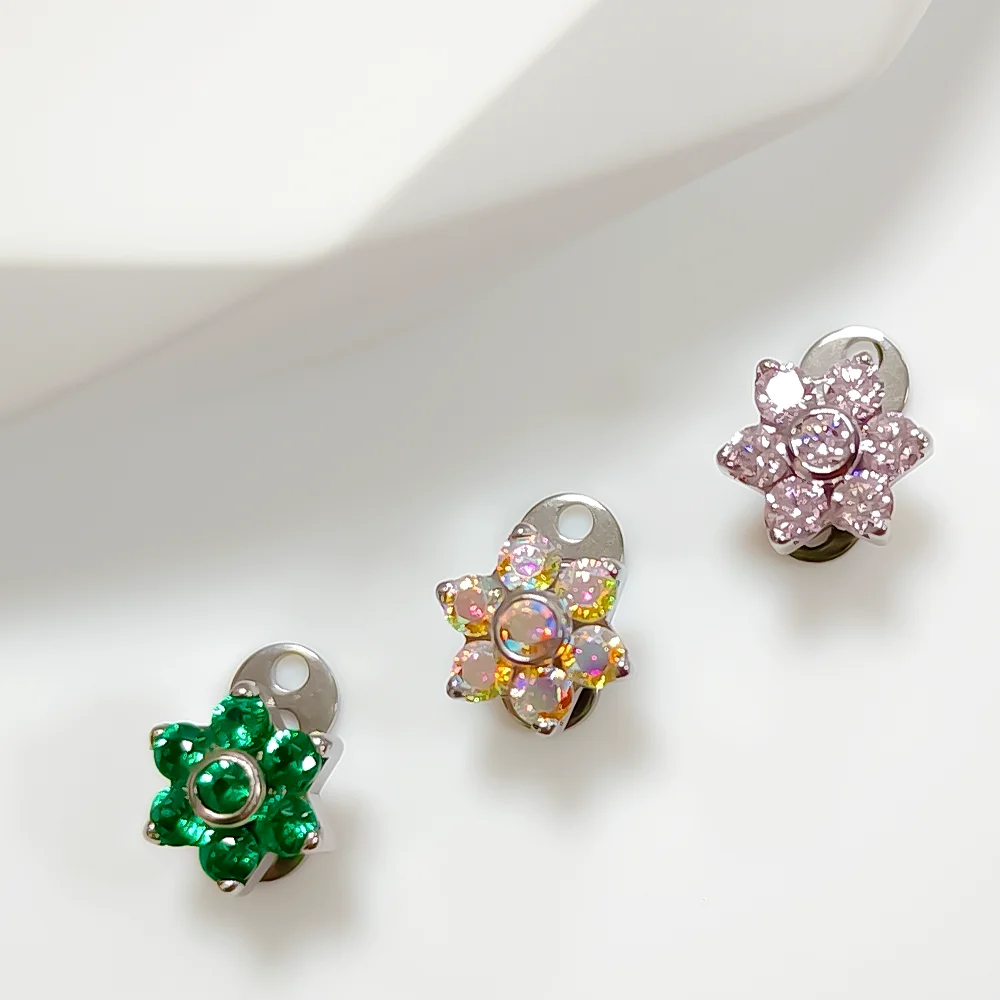 F136 سبائك التيتانيوم عالية الجودة زرع الصف زهرة الزركونيا الثلاثي حفرة الشائكة مسمار المألوف المخفية هيئة ثقب المجوهرات