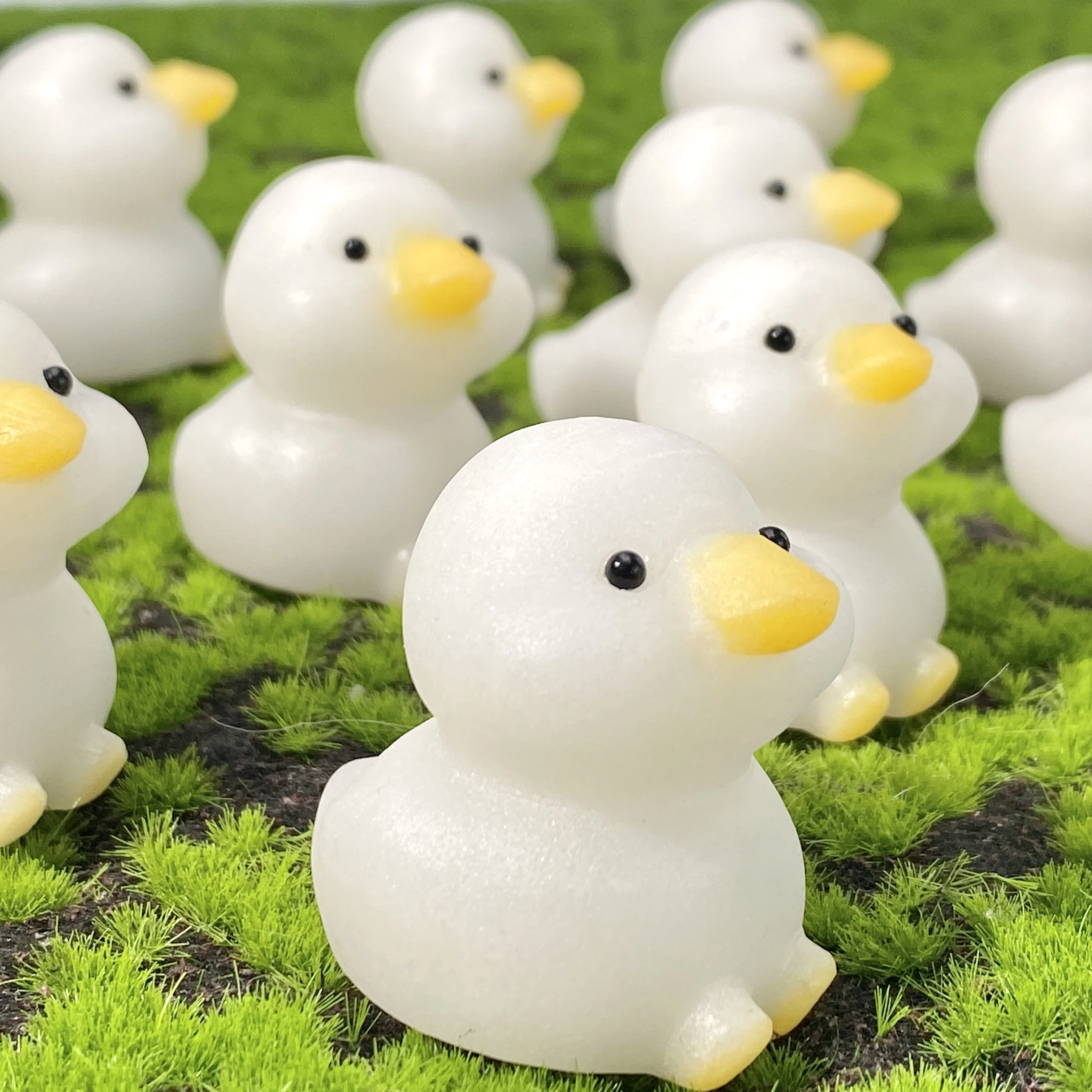 Randon 1PC High Quality Decoration Natural White Jade Cute Duck,Birthday Gift,Men Gift,Women Gift,Scene Decoration.