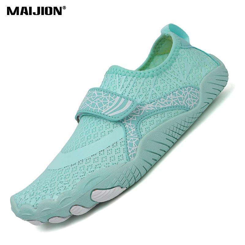 Light Breathable Women Aqua Shoes Men Comfortable Beach Wading Shoes Quick Dry Unisex Outdoor Surfing Diving Water Sports Shoes
