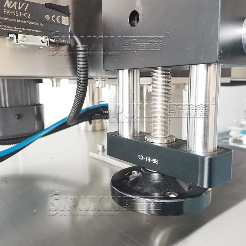 Hot Sell Automatic Double Side Labeling Machine Round Bottle Labeling Machine