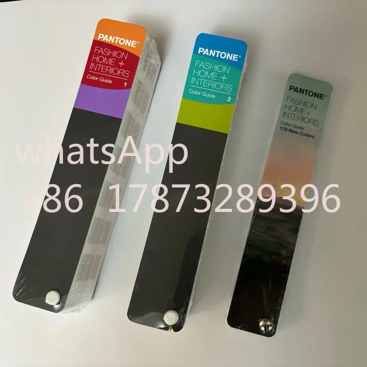 2024 New Version FHIP110C PANTONE color card TPG Pantone color guide FHIP110C (formerly TPX color guide) 2800 color