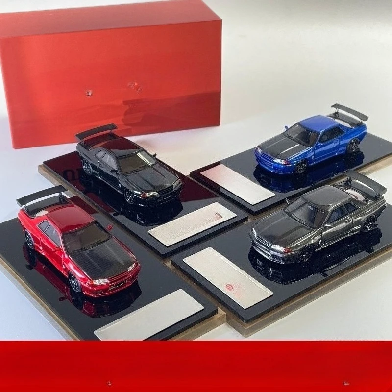 For SUP Nissan Skyline GT-R R32 alloy car model 1:64 simulation high-end ornament