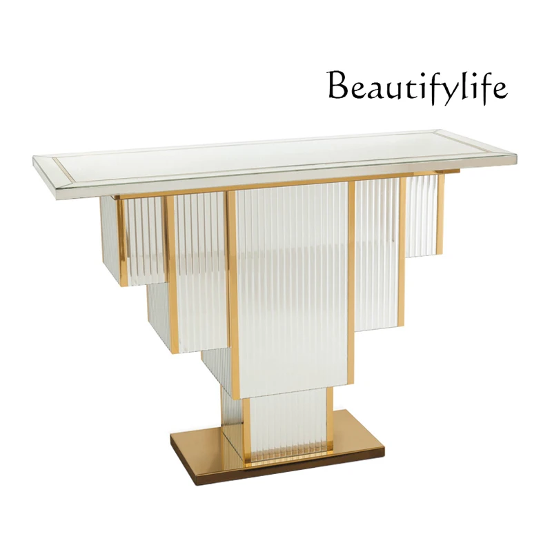 

Mirror entrance table European-style end view table against the wall Modern living room corridor is opposite the door
