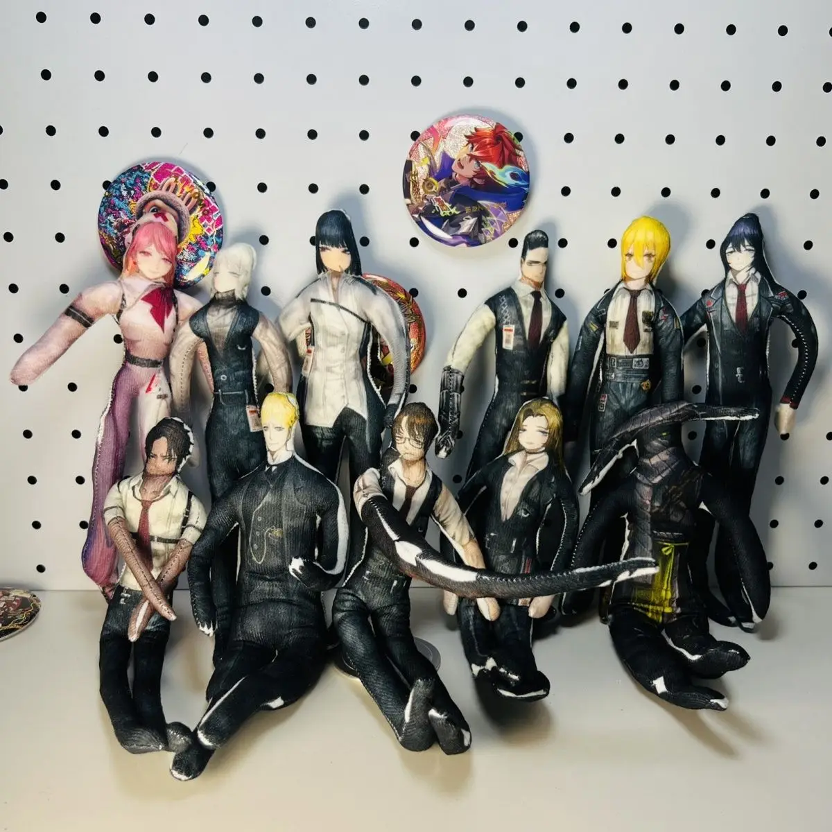 

Limbus Company Anime Cosplay Stuffed Dolls movable Abstract Body Wire Skeleton Halloween Prop