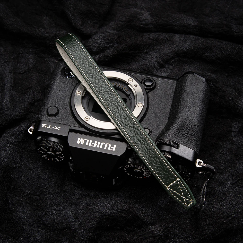 

Retro Wristband Camera Wrist Belt Camera Hand Strap for Sony Fuji Nikon SLR Mirrorless Camera Genuine Leather Wristband Rope