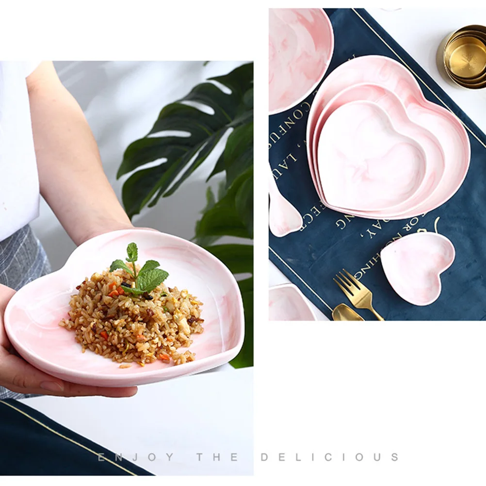 

Creative Heart Design Ceramic Dish S Size Multi-Use Tableware for Sushi Bread Fruits Desserts Daily Meals Festive Occasions Home