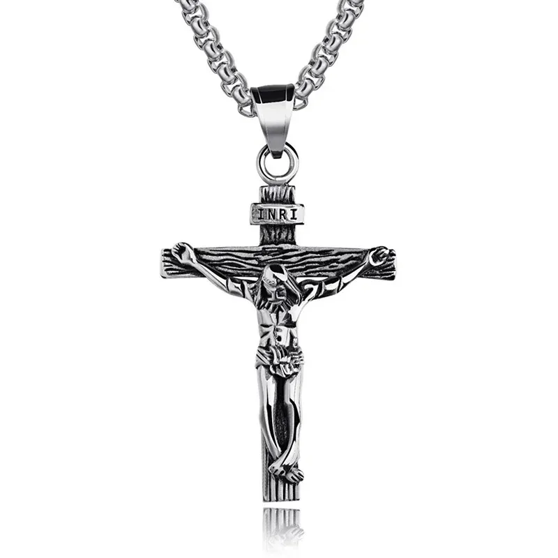 Collares Dorados para Hombre: Cómo Incorporar esta Joya