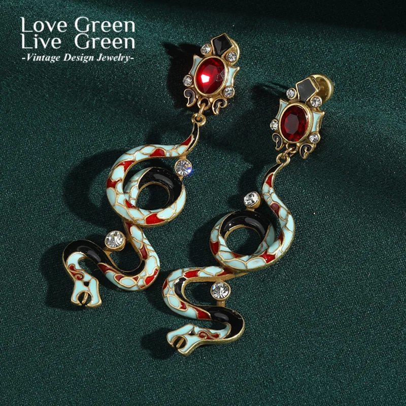 

Vintage Red Crystal Snake Drop Earring For Woman Accessories 2025 Luxury Jewely Rhinestone Gold Color Jewelry Designer Christmas