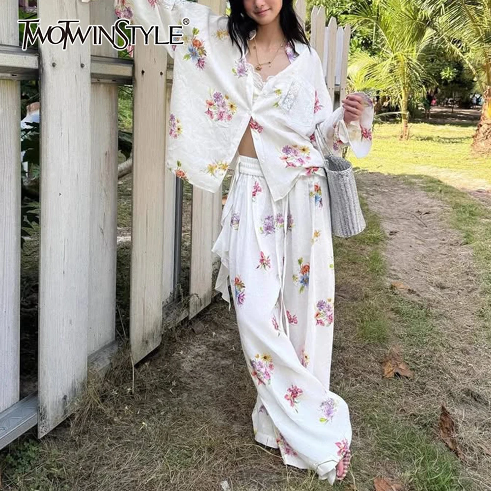 

TWOTWINSTYLE Hit Color Two Piece Set for Women Lapel Long Sleeve Blouse High Waist Temperament Pant Set Female Fashion