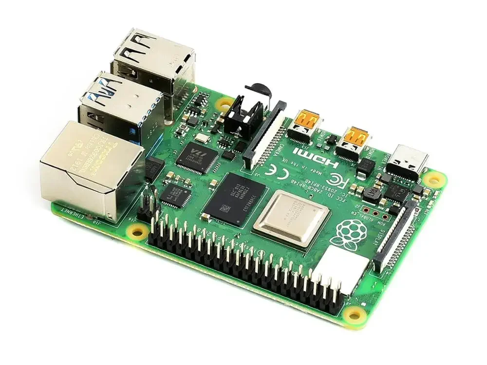 Raspberry Pi 4 Modello B 4 GB di RAM completamente aggiornato