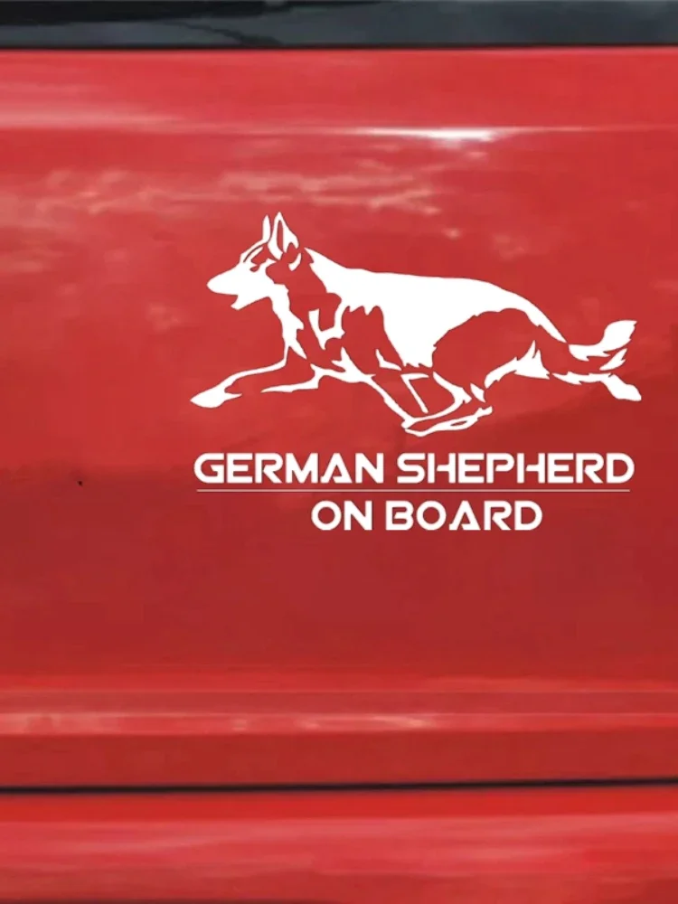 German Shepherd on Board Funny Car Sticker Vinyl Decal for Auto Stickers Styling Decoration 20*14cm