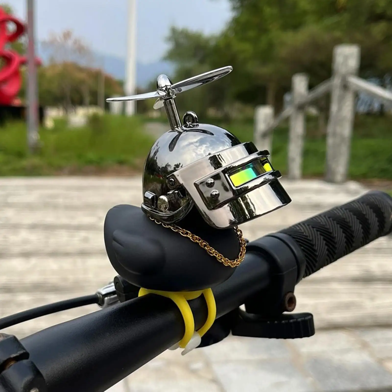 Motorcycle Handlebar Duck Squeeze Duck Dashboard Decorations Cute Yellow Duck Bicycle Accessories Yellow Duck Car Decorations