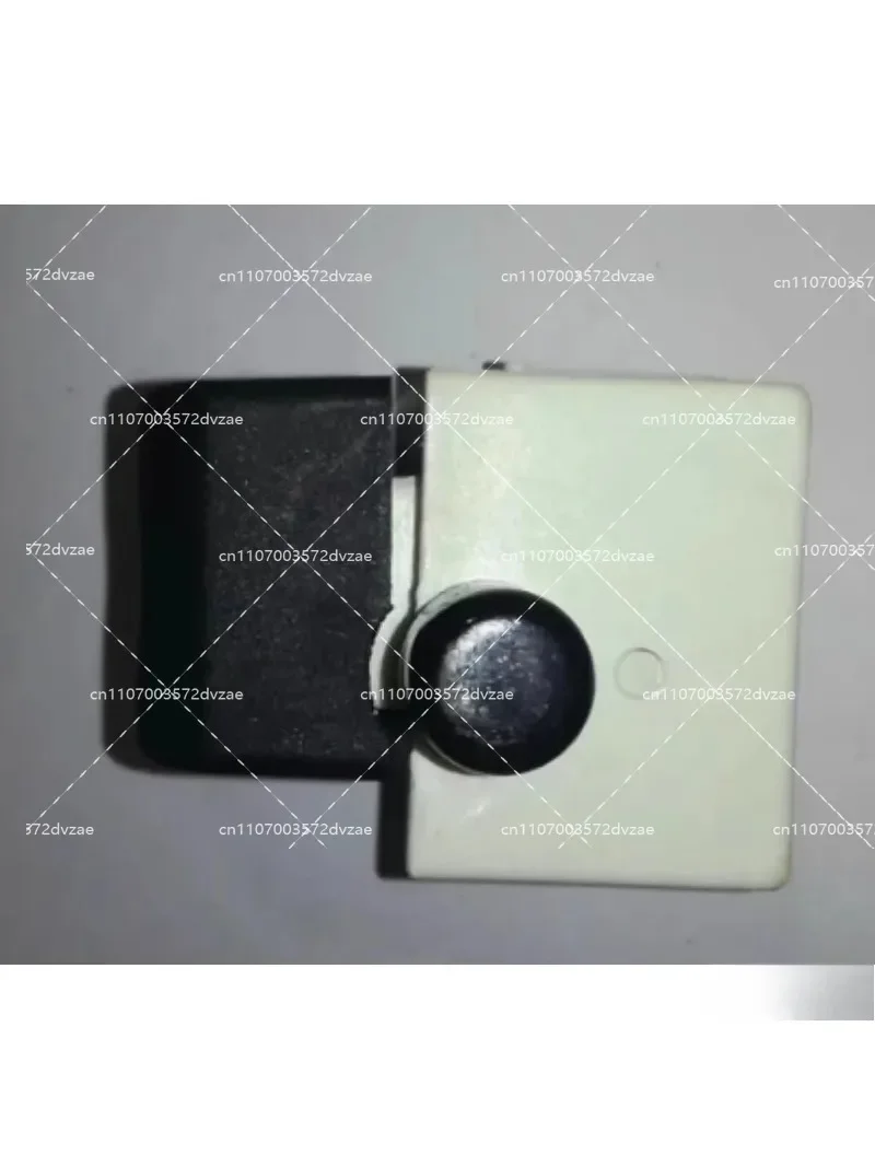 New bakelite milling double on-off switch 250V12A KEDU HY15C (black square cap) closed lock