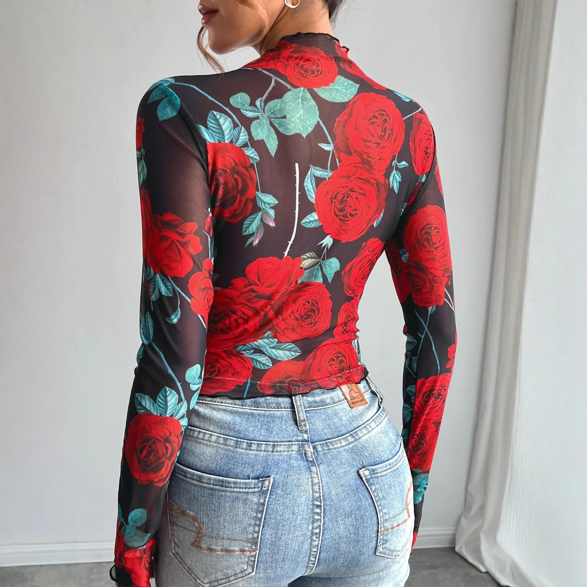 2026 Summer Women's Elegant Rose Print Sheer Scalloped Neck Slimming Long Sleeve Daily Commute Comfort Casual Versatile T-shirt