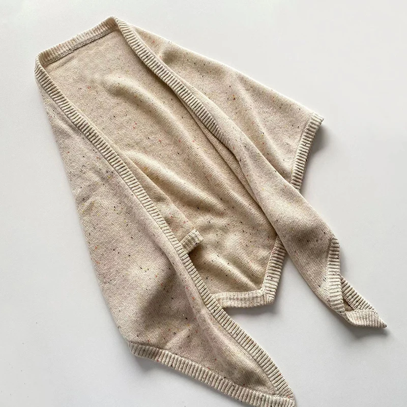 

Chunqiujie Camere Knitted Scarf Triangular Design Long awl Outerwear Warmth Korean Sle Women's Faion Accories