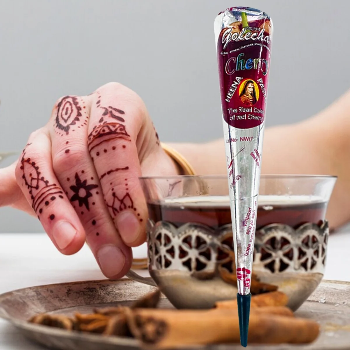 

1/4 Pcs Henna Cream Red GOLECHA Henna Tattoo Cream , Temporary Tattoo Henna Cone Semi-permanent henna Natural Body Paint