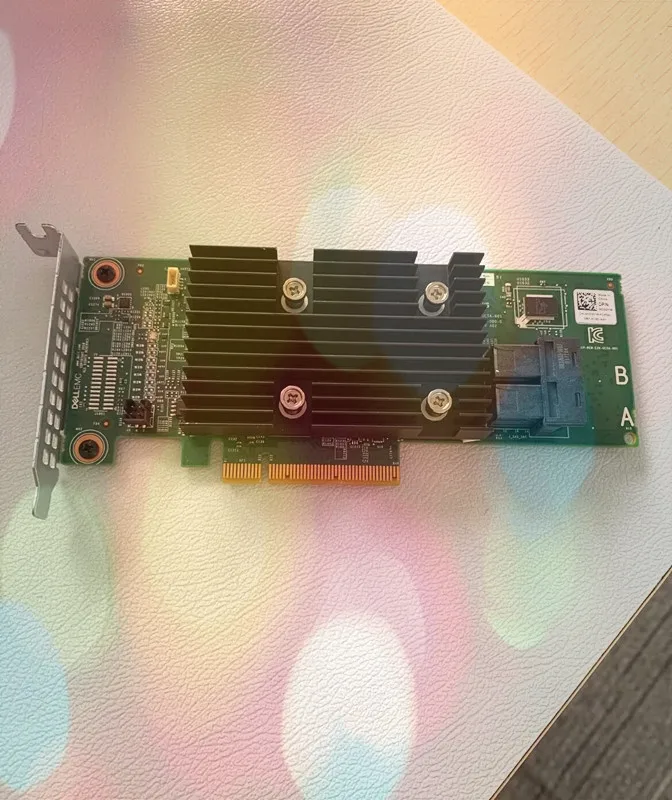 PowerEdge H330 12Gbps SAS SATA PCI-e x8 RAID Controller 0CG2YM 099T5J CG2YM 0TD2NM