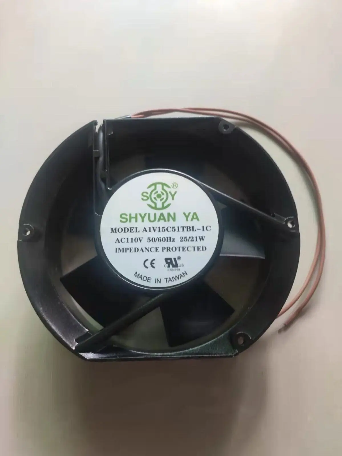 1 PCS SHYUANYA Fan  A1V15C51TBL-1C  AC 1110V  17251  17cm  2 wire Aluminum frame