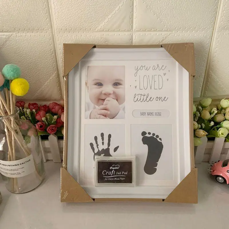 

Q22D Baby Kids Birthday Gift Newborn Hand and Foot Print Ornaments 12 Months Photo Frame with Craft Pad Home Decoration