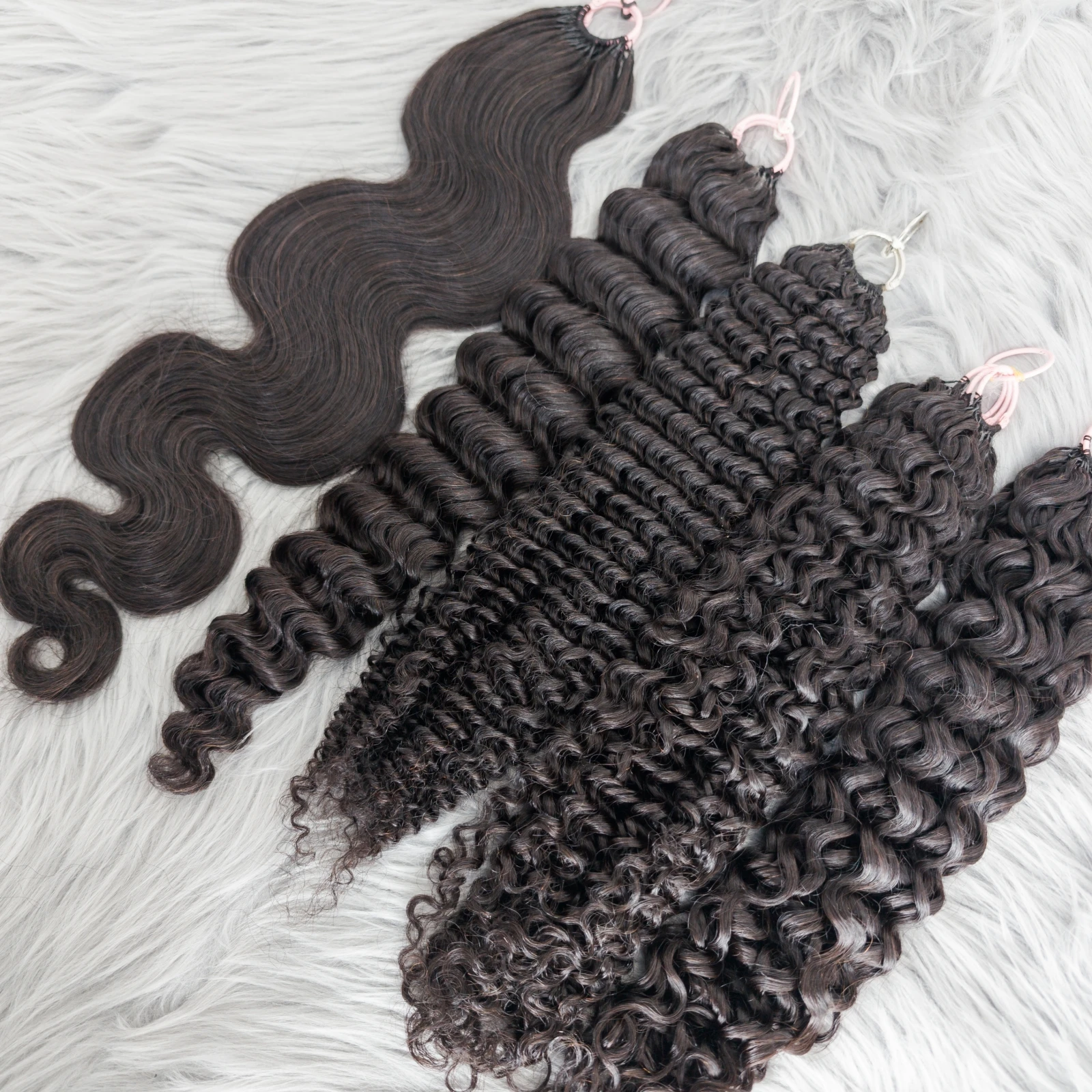 حزم شعر بشري كروشيه مجعدة مفصولة مسبقًا غير معالجة عذراء 100% وصلة إطالة شعر طبيعي 100 جرام/وحدة للنمط البوهيمي