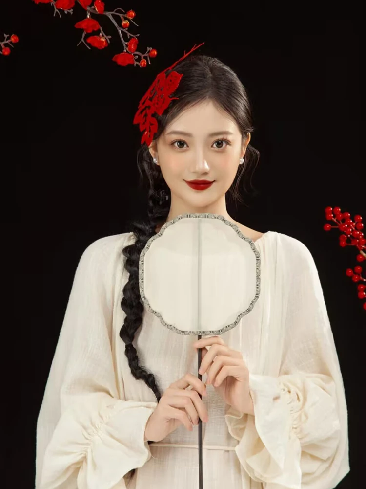 

Artistic Photography Studio New Chinese Style Cold Sensation Paper Cutting Theme Personal Artistic Portrait Clothing