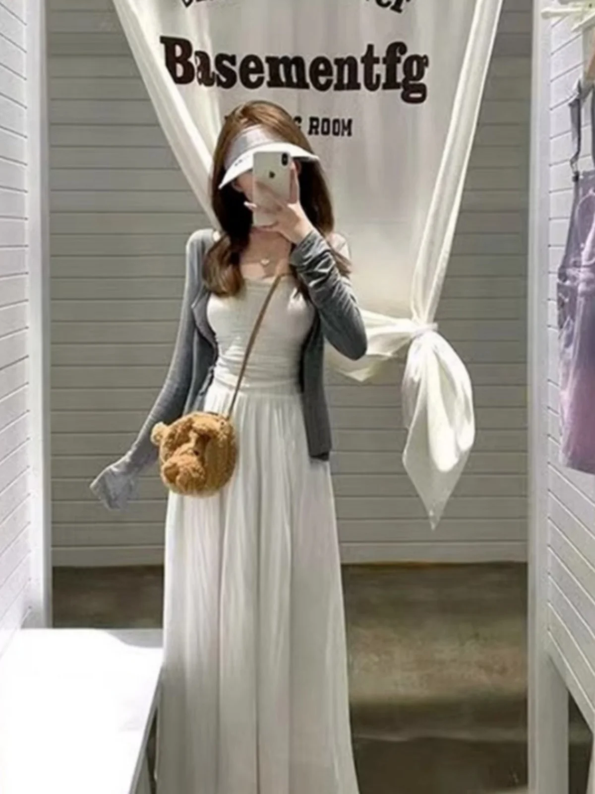 

Gray round Neck Knitted Short Cardigan Women's Slim Fit Summer New Design Commute Style Korean Version Long Sleeve Top