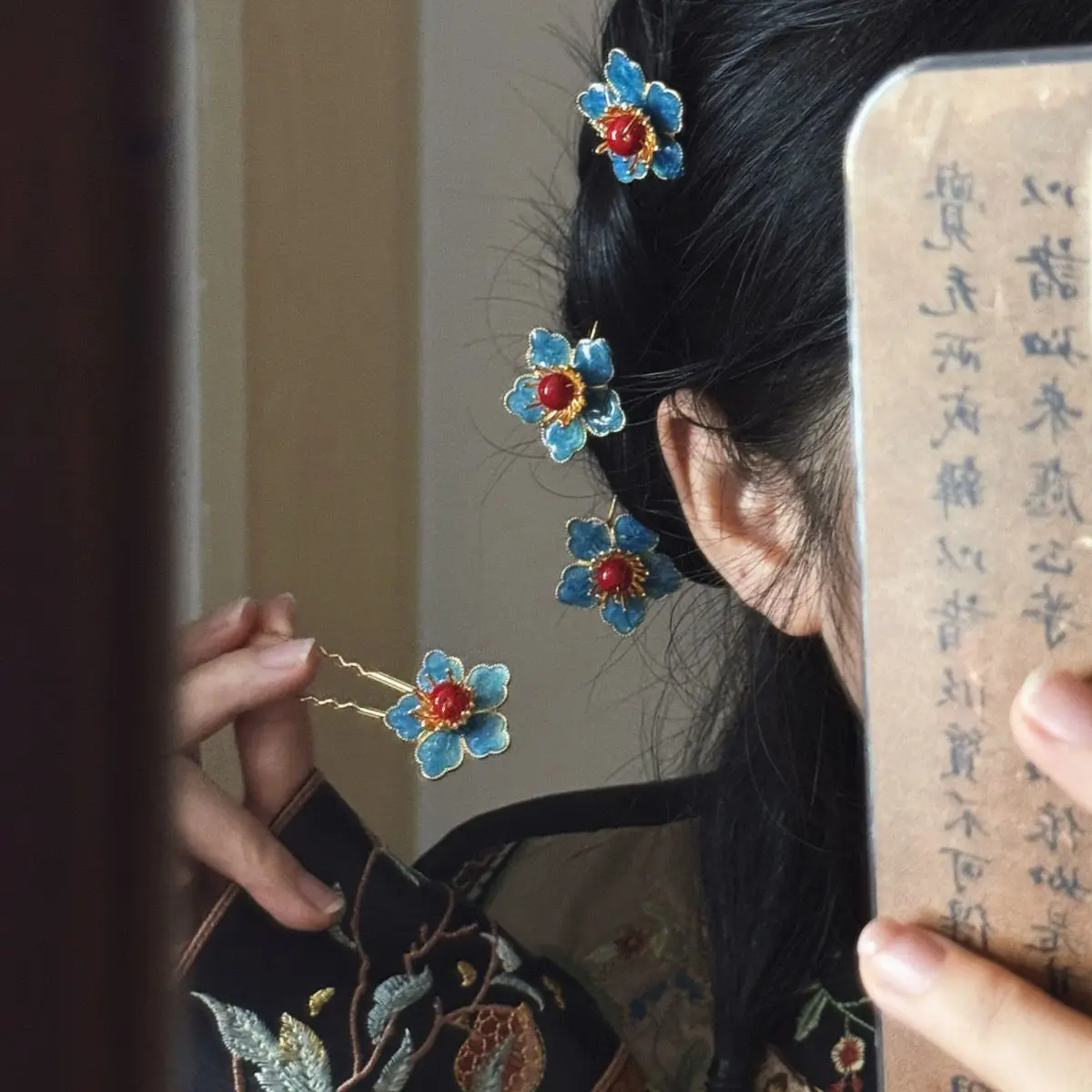 New Chinese-Style Ethnic Vintage Antique Exquisite Floral Elegant Small Flower Hairpin Hair Accessory