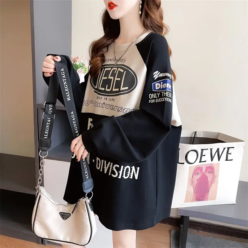 Autumn and Winter Women\'s Patchwork Letter Contrast Round Neck Long Sleeve Loose Pullover Sweater Fashion Casual Formal Tops